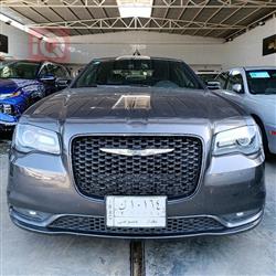 کرایسلەر 300
